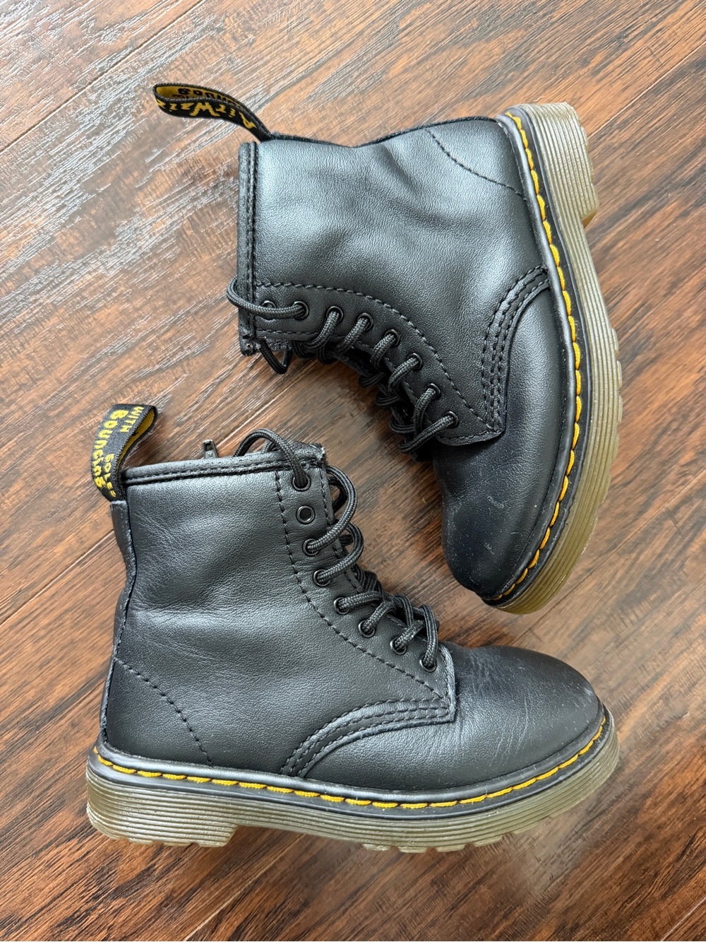 Dr. Martens Toddler Sz 9 Black Leather Lace-Up Boots: EUC